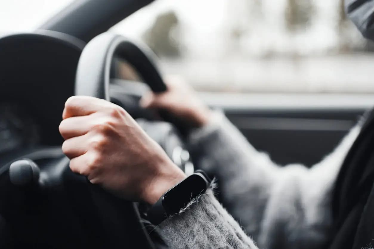 Auto kredīts vai operatīvais līzings - Plusi un mīnusi